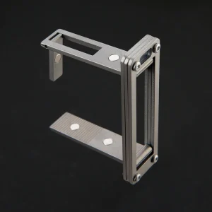 Suporte lateral removível para celular.
